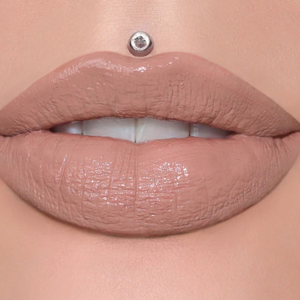 JEFFREE STAR Supreme Gloss  - Mannequin